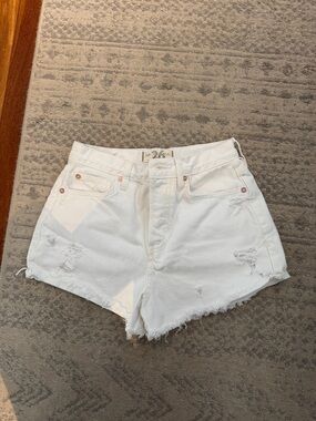 We the free size 26 white denim shorts